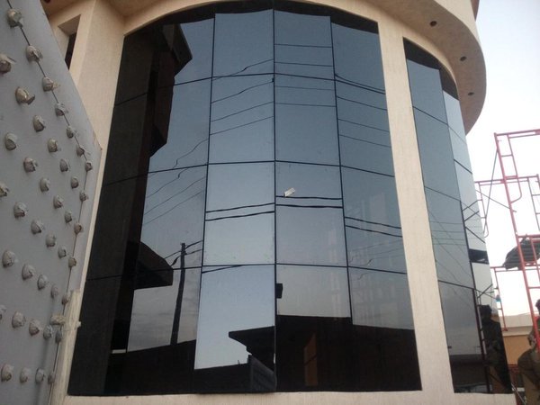 رواد الزجاج بالرياض