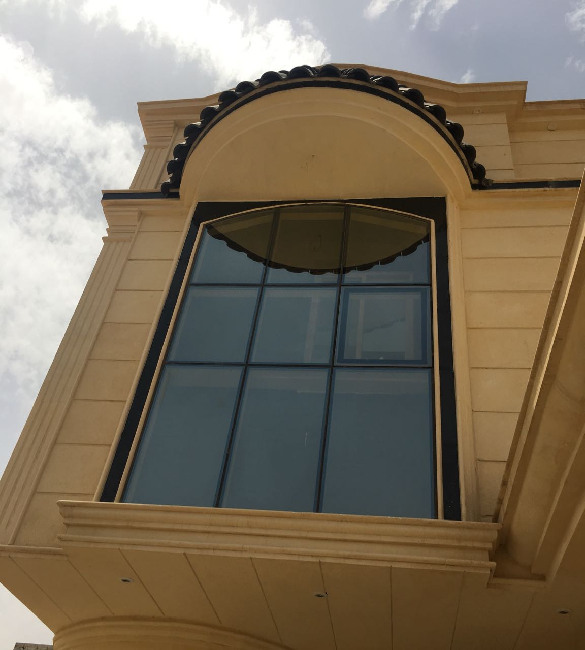 رواد الزجاج بالرياض