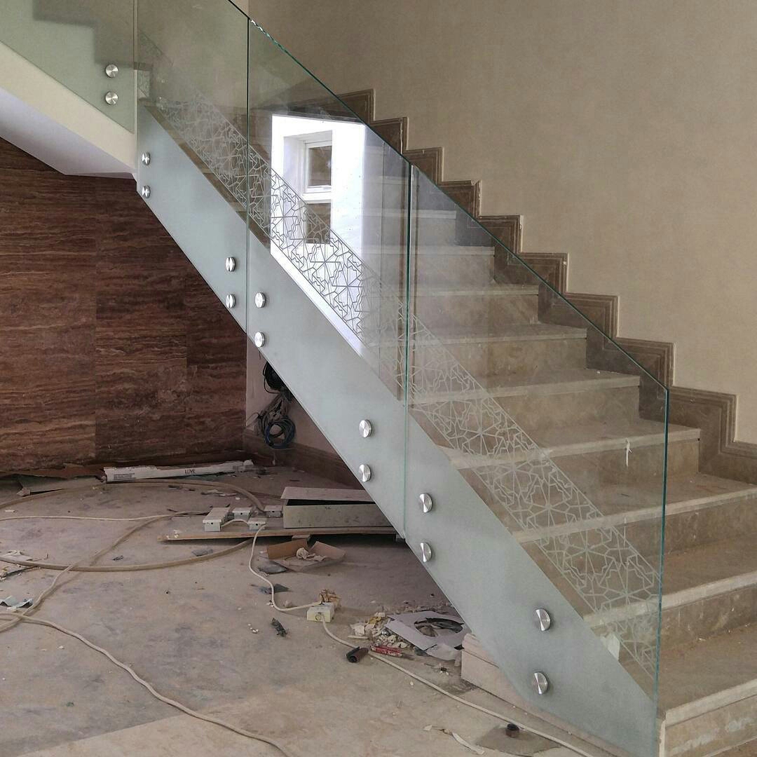 رواد الزجاج بالرياض