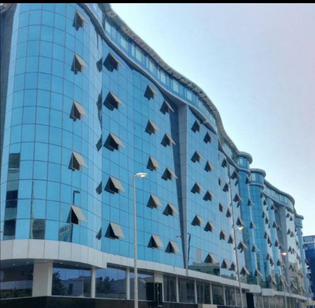 رواد الزجاج بالرياض